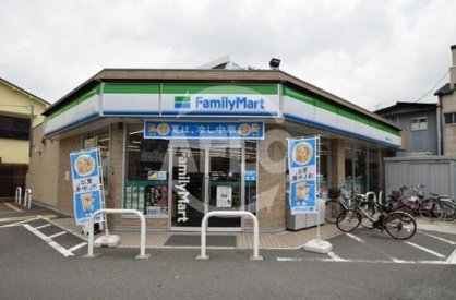 ファミリーマート生野鶴橋一丁目店の画像1