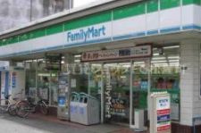 ファミリーマート天王寺生玉町店の画像1