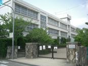 伊丹市立天神川小学校