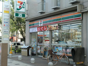 セブンイレブン西宮六湛寺町店