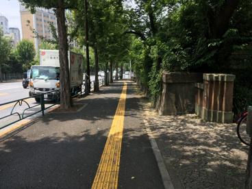 お茶の水坂の画像3