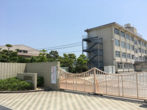 元岡中学校