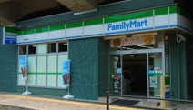 ファミリーマート妙典駅西口店