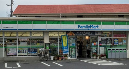 ファミリーマート浦安東野一丁目店の画像1