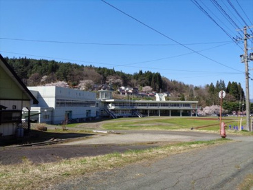 鹿角市立尾去沢中学校の画像1