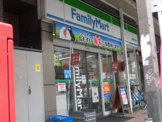 ファミリーマート