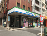 ファミリーマート＋薬ヒグチ中野坂上西店