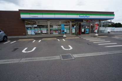 ファミリーマートつくば谷田部中央店の画像1