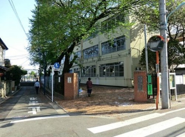 中野区立西中野小学校の画像1