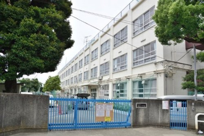 中野区立南台小学校の画像1