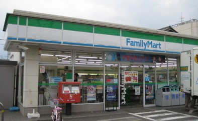 ファミリーマート瑞江一丁目店の画像1