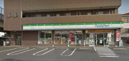 ファミリーマート市川下貝塚二丁目店の画像1