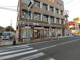 セブン-イレブン足立4丁目店
株式会社メイワ・エステート
東京都台東区東上野5-5-9
03-5830-3434
http://www.meiwaestate.jp/ セブン-イレブン足立4丁目店の画像2