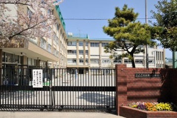 豊島区立池袋第三小学校の画像1