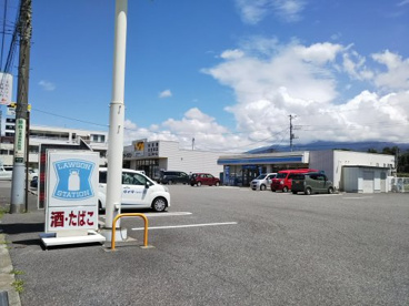 ローソン 韮崎富士見一丁目店の画像1