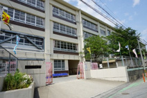 福岡市立西花畑小学校