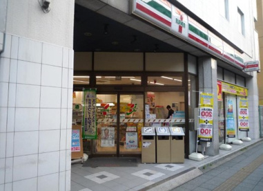 セブンイレブン　台東北上野１丁目 店の画像1