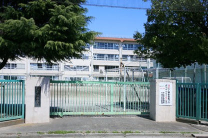 川崎市立中原中学校の画像1