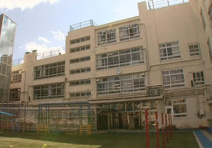 渋谷区立代々木山谷小学校