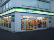 ファミリーマート・東京区政会館店