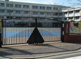王子第一小学校
