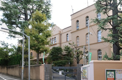 新宿区立早稲田小学校の画像1