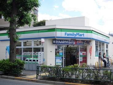 ファミリーマート　中野鷺宮一丁目店の画像1