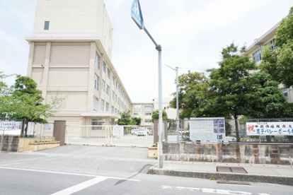 三筑中学校の画像1
