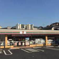 セブン-イレブン足立西新井5丁目店
株式会社メイワ・エステート
東京都台東区東上野5-5-9
03-5830-3434
http://www.meiwaestate.jp/ セブン-イレブン足立西新井5丁目店の画像3