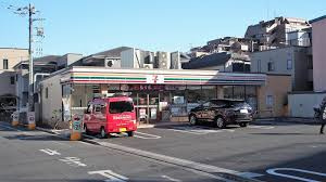 セブン-イレブン足立西新井5丁目店
株式会社メイワ・エステート
東京都台東区東上野5-5-9
03-5830-3434
http://www.meiwaestate.jp/ セブン-イレブン足立西新井5丁目店の画像4