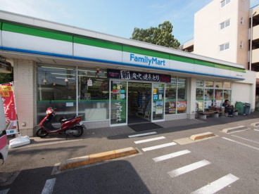ファミリーマート 下石神井一丁目店の画像2