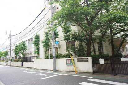 根津小学校の画像1