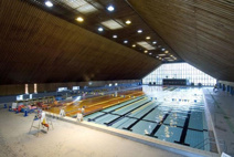 洞峰公園屋内水泳プール