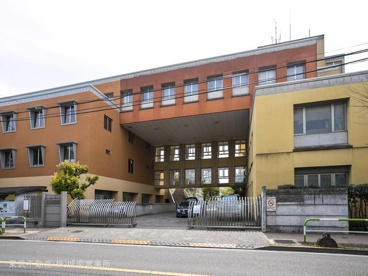 世田谷区立中町小学校の画像1