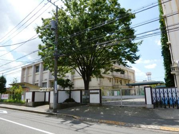 世田谷区立深沢中学校の画像1