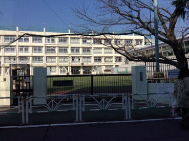 渋谷区立中幡小学校の画像1