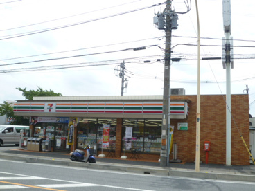 セブンイレブン 八潮中央店の画像1
