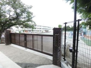 北区立西が丘小学校の画像1