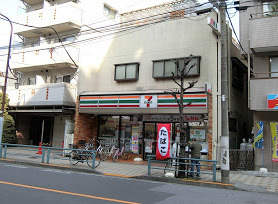 セブンイレブン 梅田店