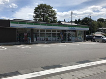 コンビニエンスストア ファミリーマート 阿見実穀店