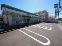 ファミリーマート高松六丁目店