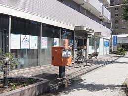 足立東綾瀬郵便局
株式会社メイワ・エステート
東京都台東区東上野5-5-9
03-5830-3434
http://www.meiwaestate.jp/ 足立東綾瀬郵便局の画像2