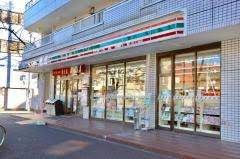 コンビニエンスストア セブンイレブン 篠崎駅西口店