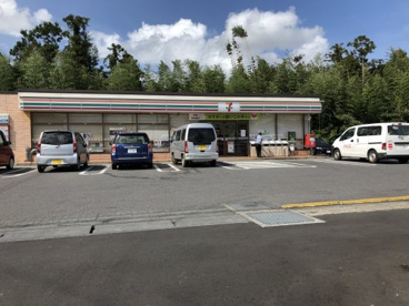 セブン-イレブン牛久刈谷団地入口店の画像1