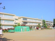 牛久市立牛久小学校