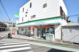 ファミリーマート秋元芹が谷店