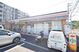 セブンイレブン横浜東芹が谷店