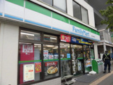 ファミリーマート