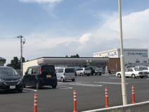 セブンイレブン　茎崎上岩﨑店