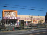 ライフ奥戸街道店